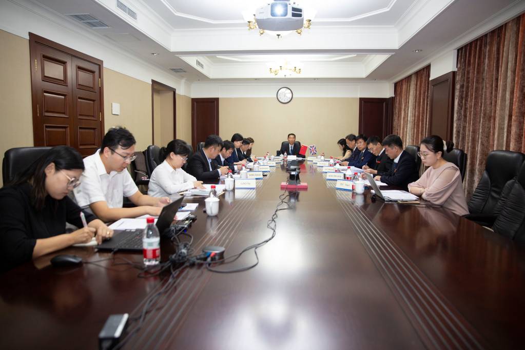 2022.09.27 大连理工大学-莱斯特国际学院联合管理委员会会议召开 (2).jpg